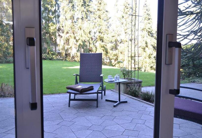 Großzügige Wohnung über 2 Ebene In Landschaftlich Schöner Lage Mit Gartenblick