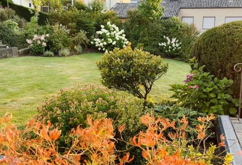 Großzügige Wohnung über 2 Ebene In Landschaftlich Schöner Lage Mit Gartenblick