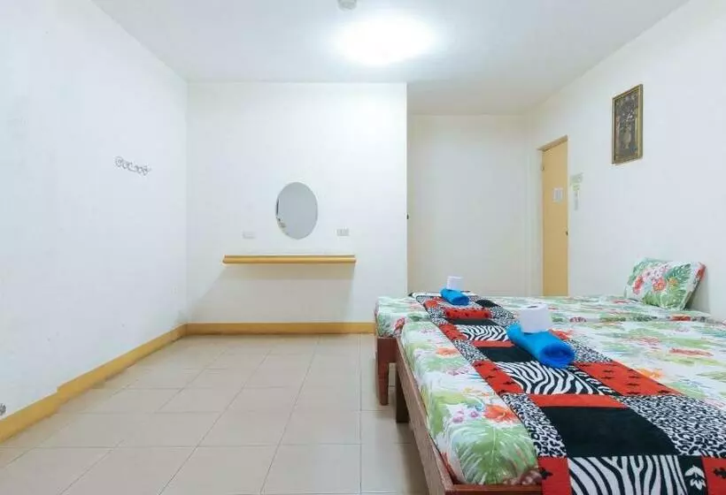 Golden Success Hotel I By Reddoorz