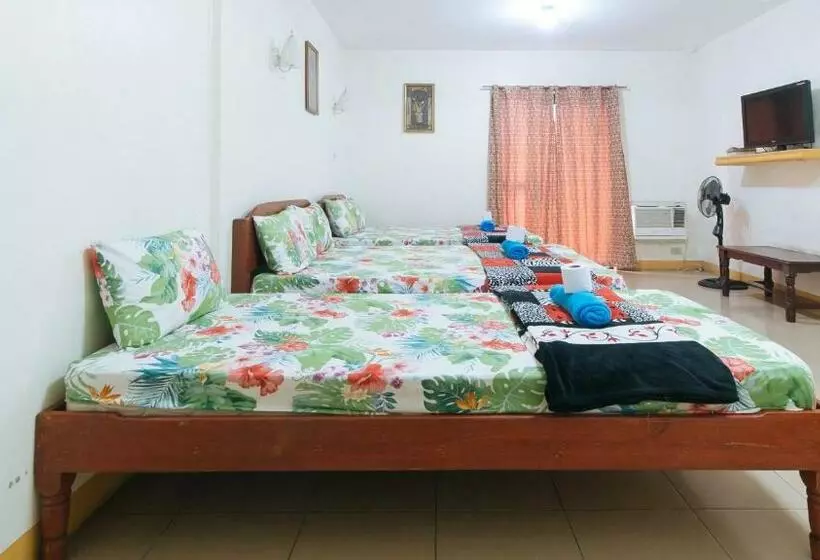 Golden Success Hotel I By Reddoorz