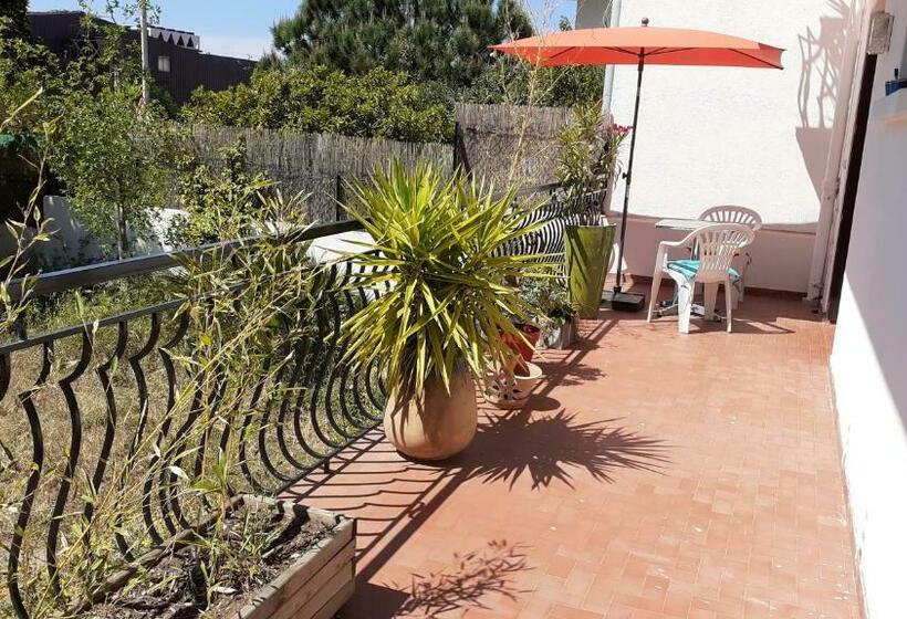 Bel Appartement Avec Grande Terrasse Ensoleillée Et Jardin