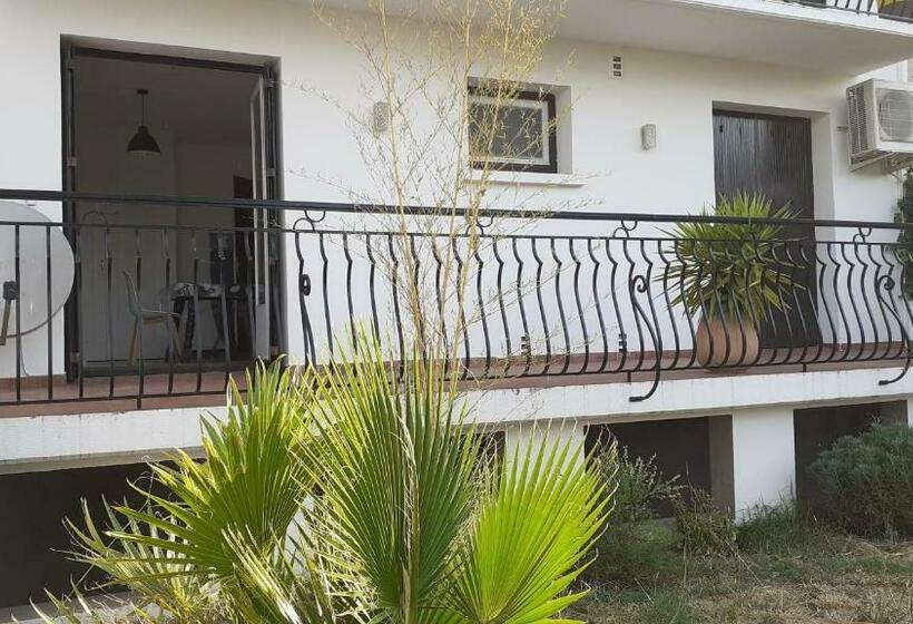 Bel Appartement Avec Grande Terrasse Ensoleillée Et Jardin