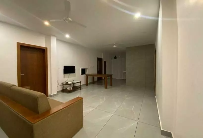 Hisham Villa