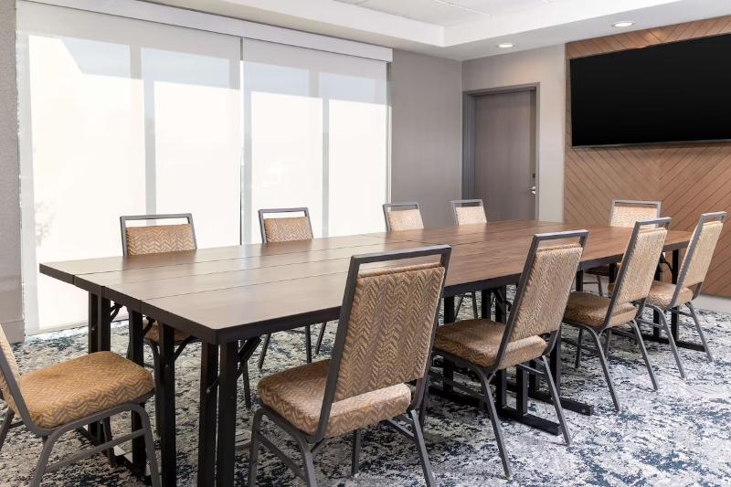 酒店 Hampton Inn & Suites Santa Rosa Sonoma Wine Country