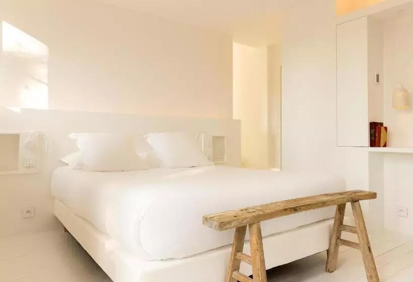 ホテル ô Plum Art Chambres De Caractère
