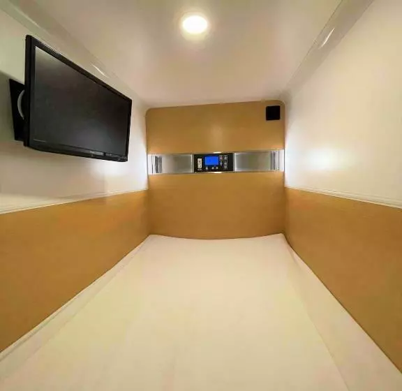 ホテル Women Only Capsule Room, Sauna, Gym, Bedrock Bath, Comics Plan Minami Tachikawa Minamiguchi   Vacati