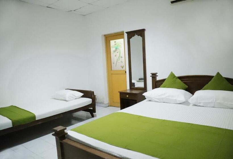 ペンション Aruna Guest Wilpattu