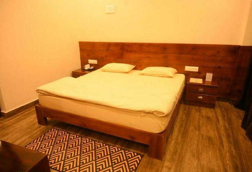 Majatalo Kafal Gates