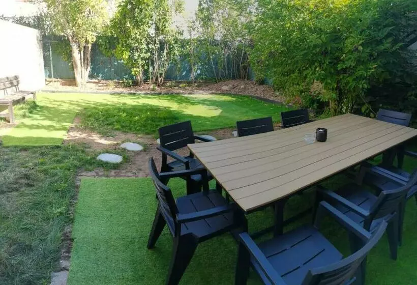 Belle Maison 12p 6 Couchages Tours Centre Avec Jardin