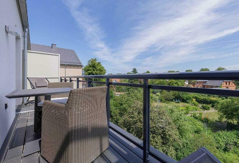 Boddensonne In Der Alten Seefahrtschule