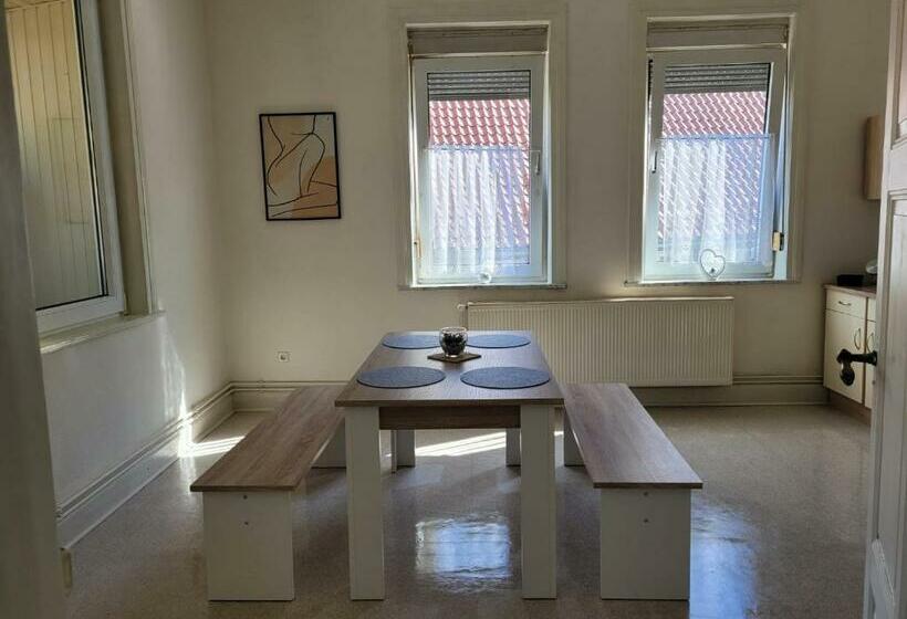 Große Monteurwohnung Bei Nina