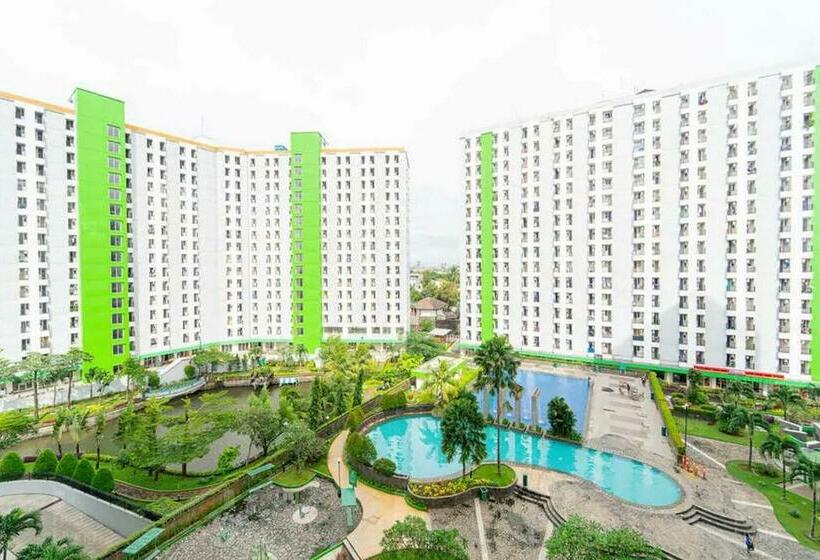 Otel Redliving Apartemen Green Lake View Ciputat Syafa Property Tower E