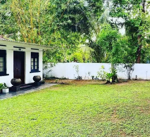 پانسیون New Serenity Inn