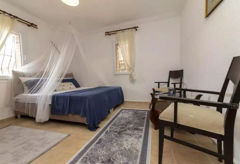 Splendid Villa Surrounded By Nature Near Milas Bodrum Airport