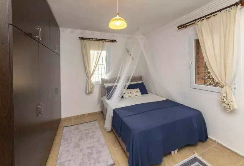 Splendid Villa Surrounded By Nature Near Milas Bodrum Airport