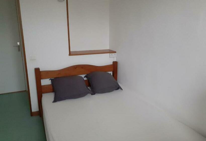 Общежитие Les Repaires