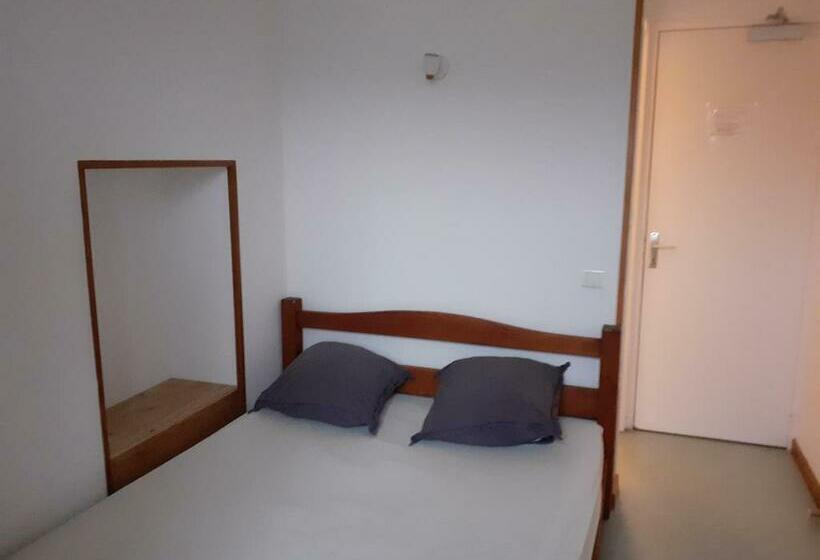 Общежитие Les Repaires