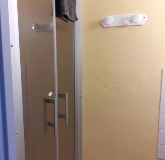 Общежитие Les Repaires