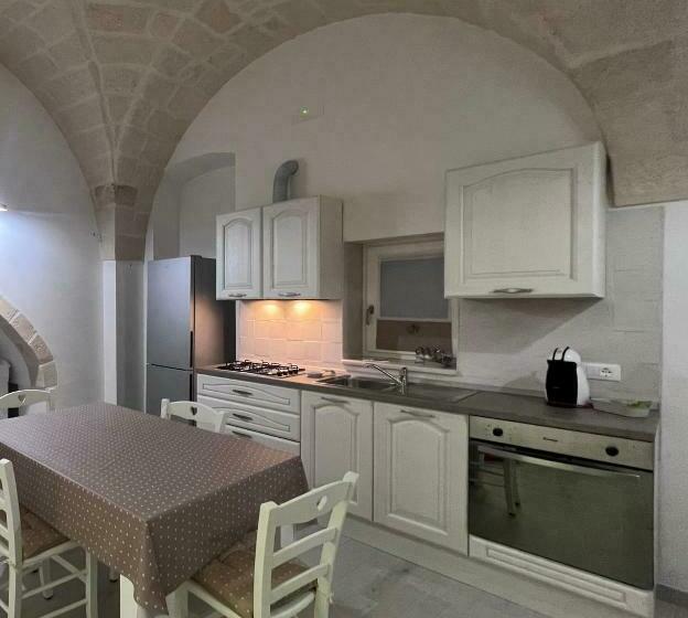 Antiche Volte Di Lucia