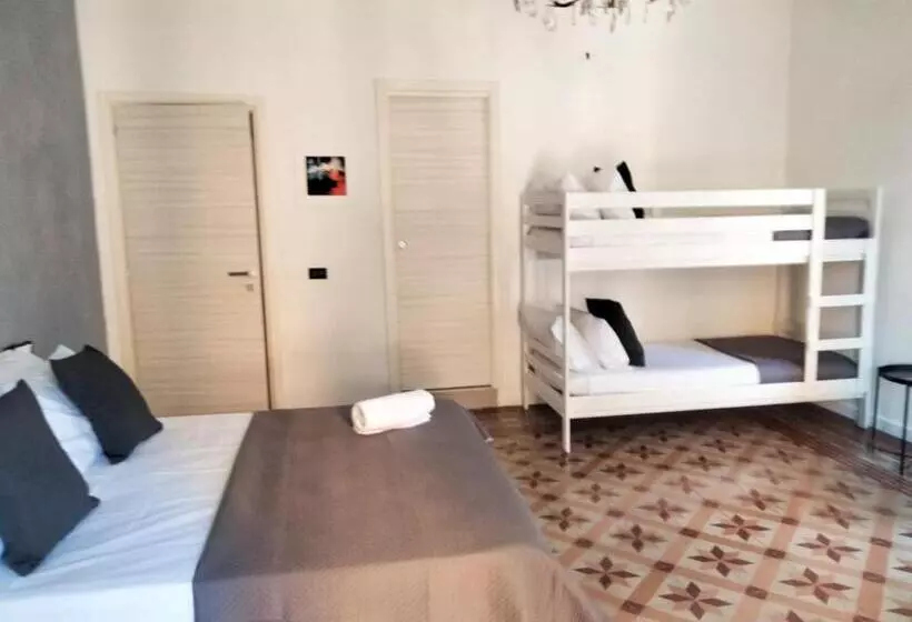 Aamiaismajoitus (B&B) Frizzo House