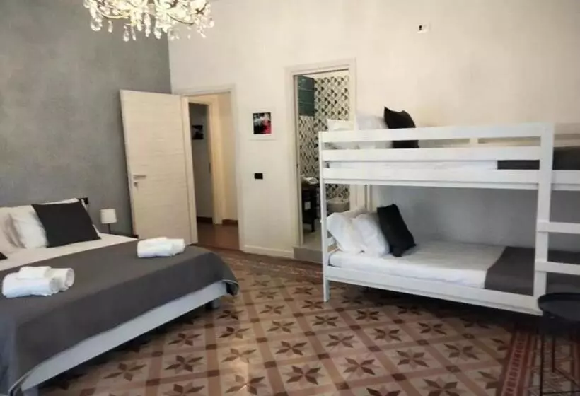 Aamiaismajoitus (B&B) Frizzo House