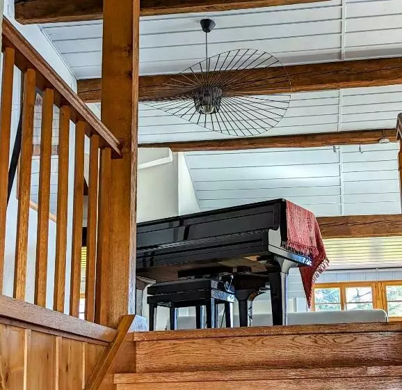 Domaine De La Crausaz