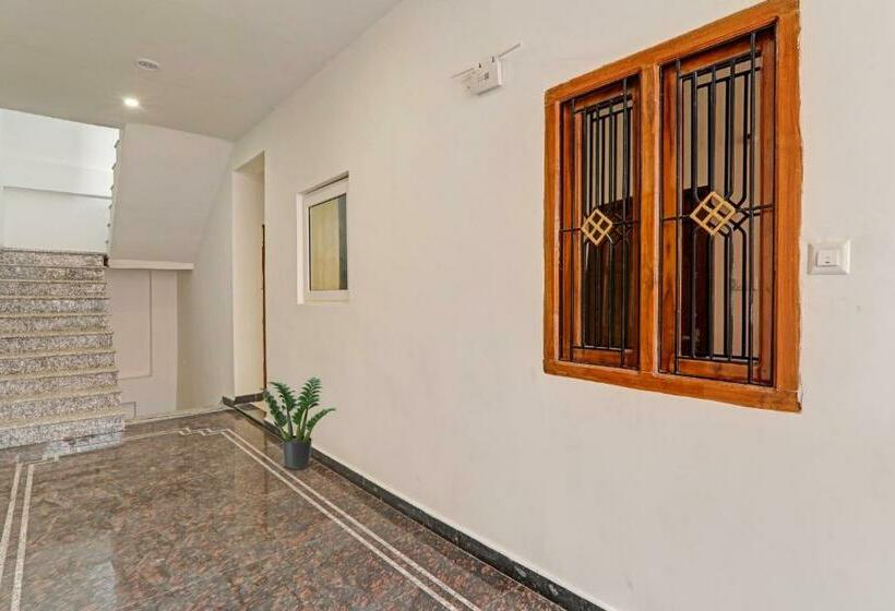 酒店 Flagship 92273 Guest House Rr Inn