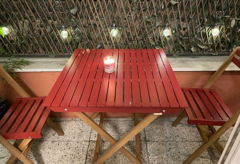 Luxurious Flat In Bondy