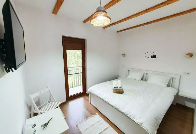 Majatalo Domeniul Acasa In Vadu Izei Maramu