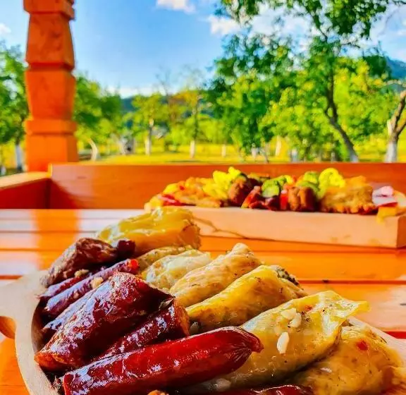 Majatalo Domeniul Acasa In Vadu Izei Maramu