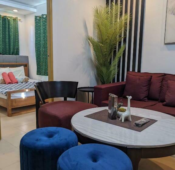 Retkeilymaja 307 Anabelle Residence At Marina Spatial Condominium