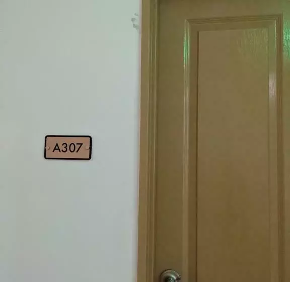 Retkeilymaja 307 Anabelle Residence At Marina Spatial Condominium