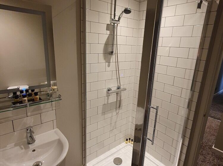 ユースホステル The Coach And Horses