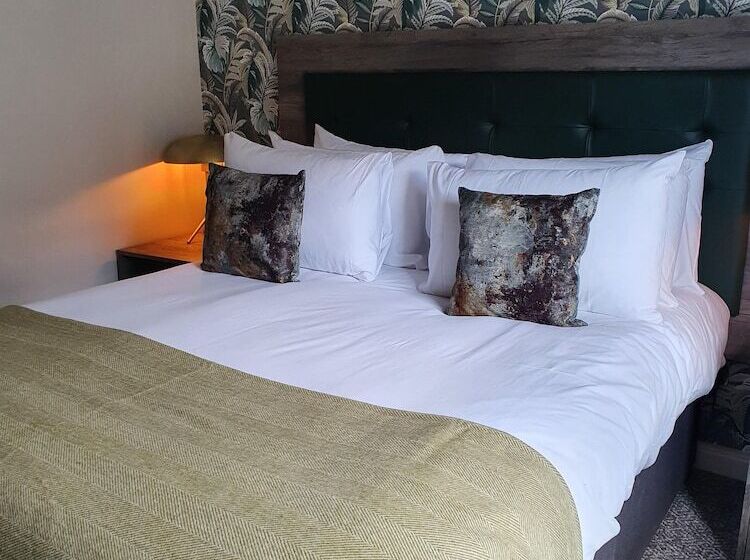 ユースホステル The Coach And Horses