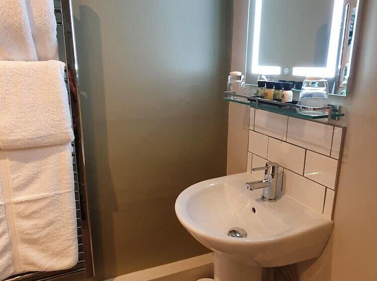 ユースホステル The Coach And Horses