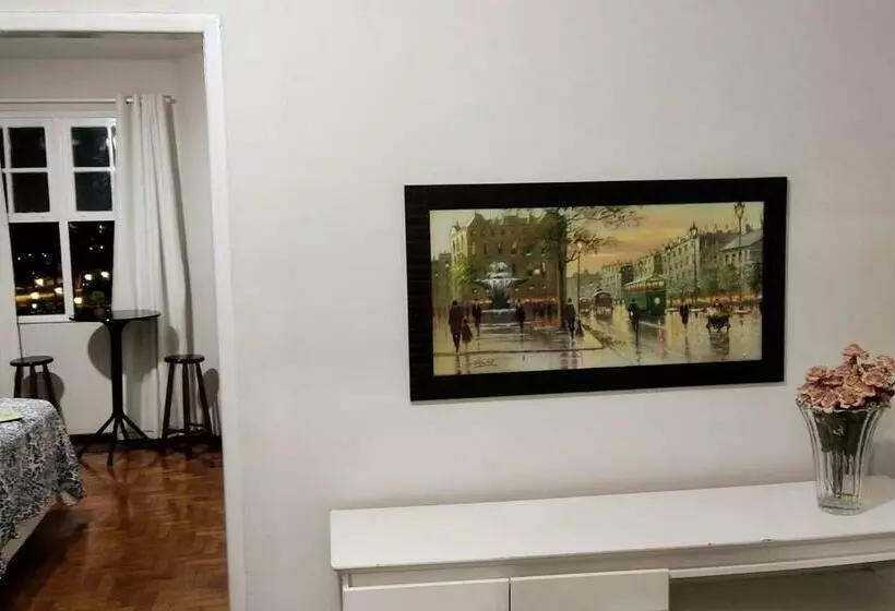 Apto No Centro Histórico Com Vista Para O Palácio De Cristal