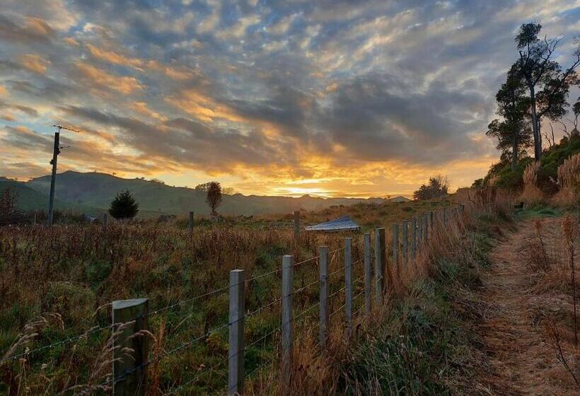 مبيت وإفطار Duxhouse Bnb