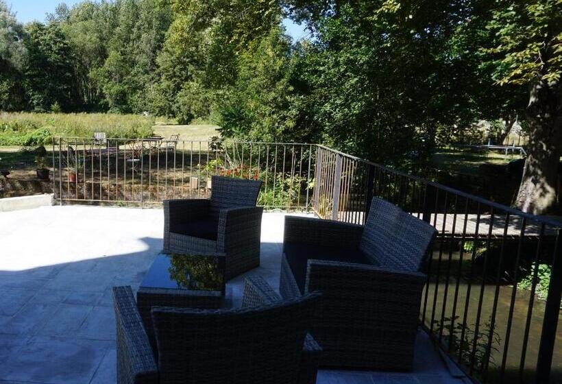 مبيت وإفطار Le Moulin De Moquesouris   Chambres D Hôtes Et Table D Hôte