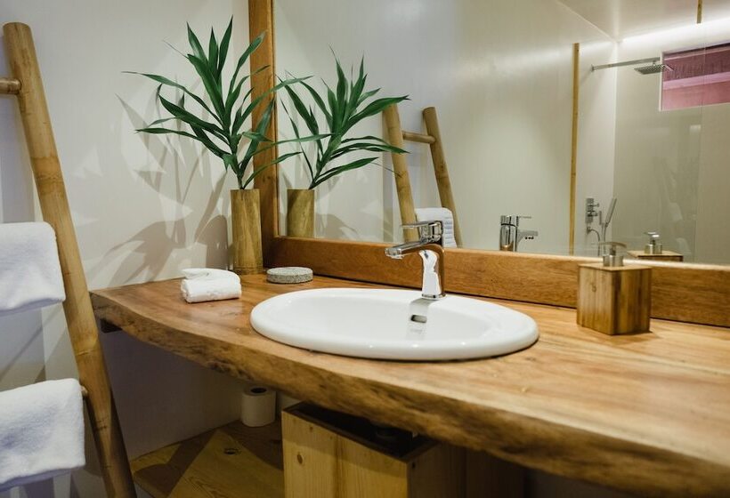 هتل Ecoboo Maldives