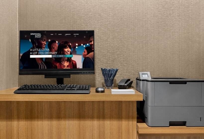 Отель Springhill Suites By Marriott Camp Hill