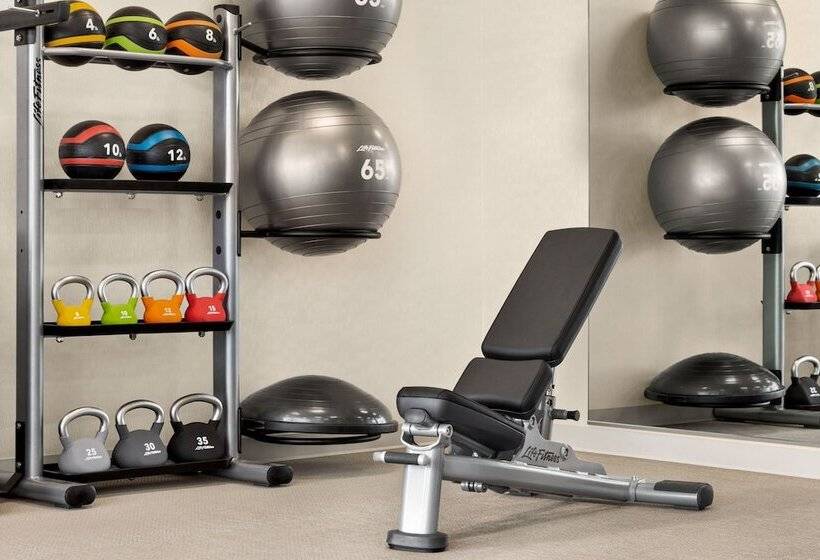 Отель Springhill Suites By Marriott Camp Hill