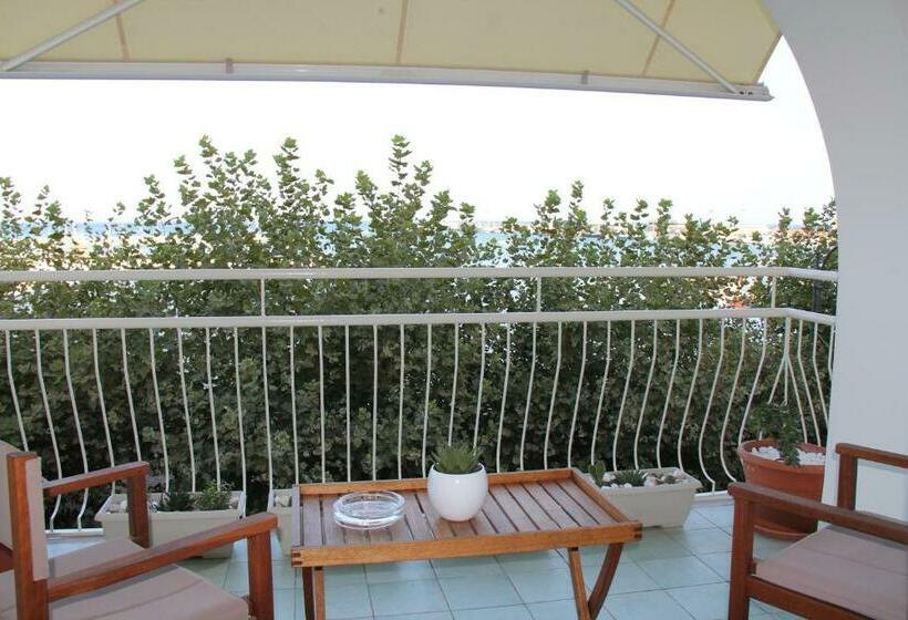 La Loggetta Appartamento Nel Cuore Di Anzio