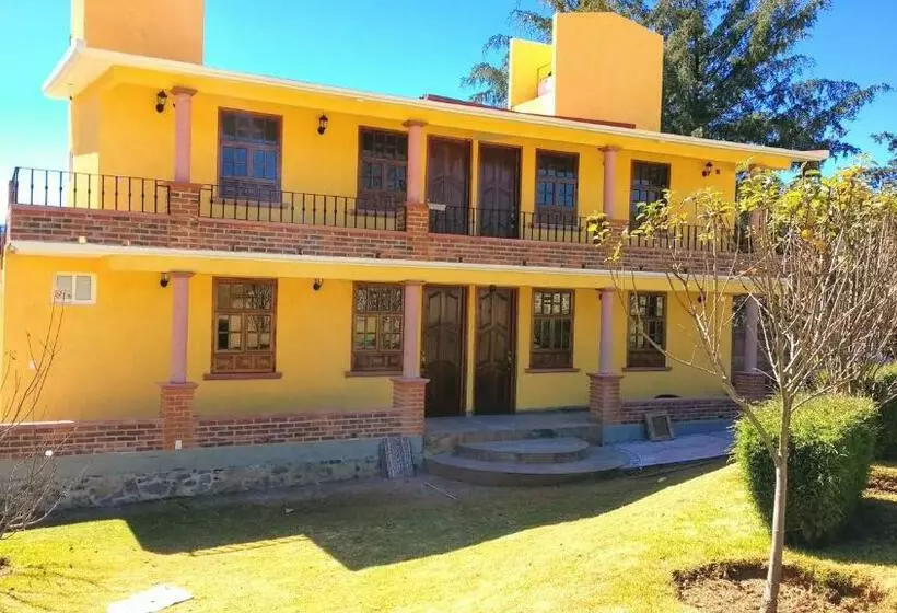 ペンション Finca Marix, Villa Del Carbón