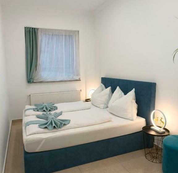 פנסיון Ruyi Holiday