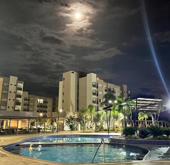 استراحتگاه Praias Do Lago   Caldas Novas