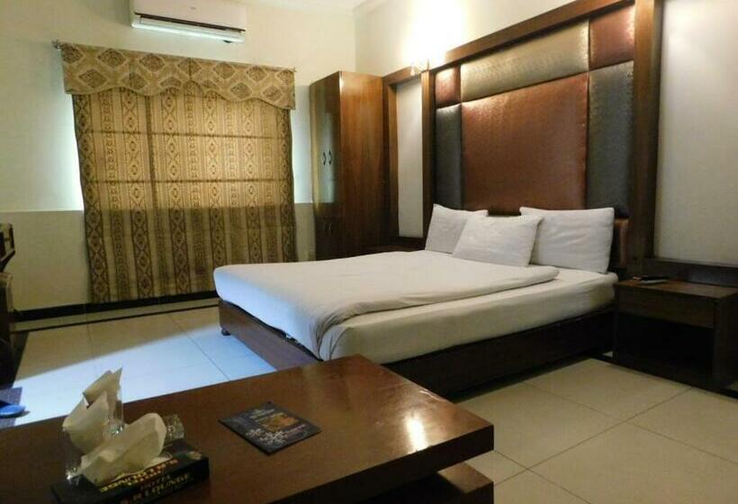 The Grand Hotel Multan