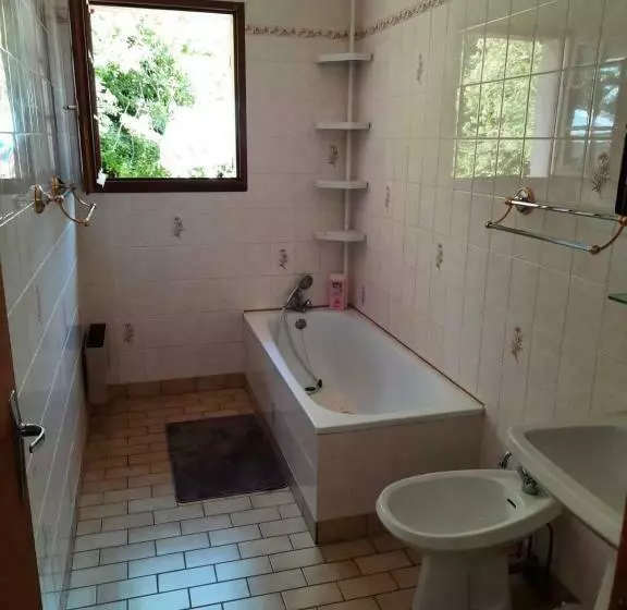 Touques Maison 5mn De La Mer Pour 10 Personnes