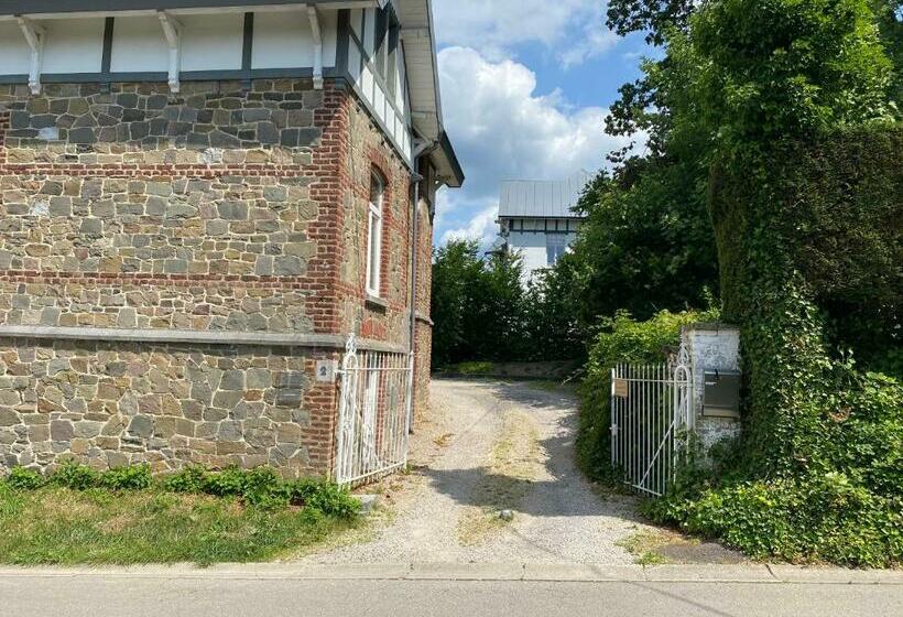 تختخواب و صبحانه Les Nids