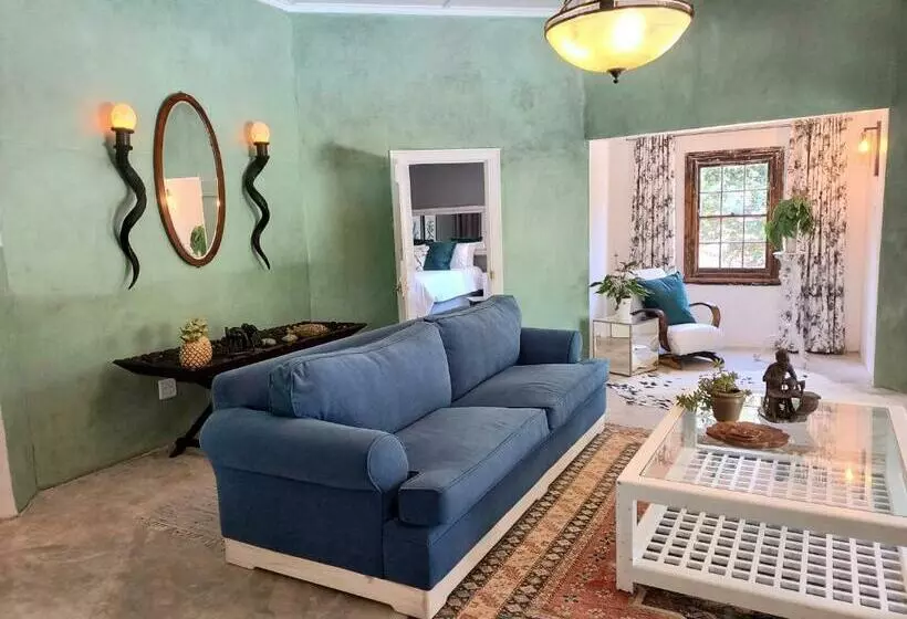 Majatalo Ocean Blue Suite  Villa Roc Guesthouse