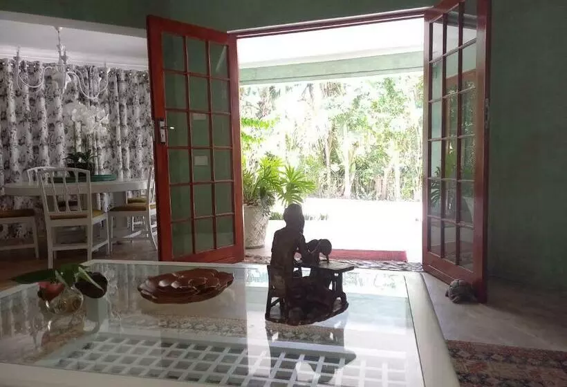 Majatalo Ocean Blue Suite  Villa Roc Guesthouse